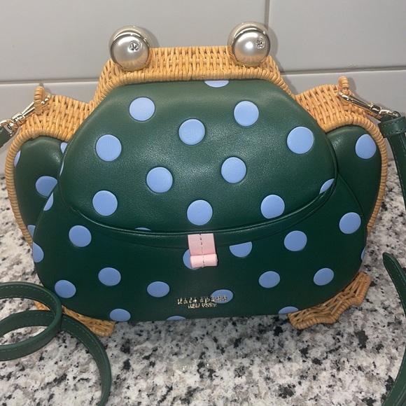 Kate Spade Lily Polka Dot Wicker 3D Frog Crossbody, Novelty, Collectible, Rare - Picture 3 of 9